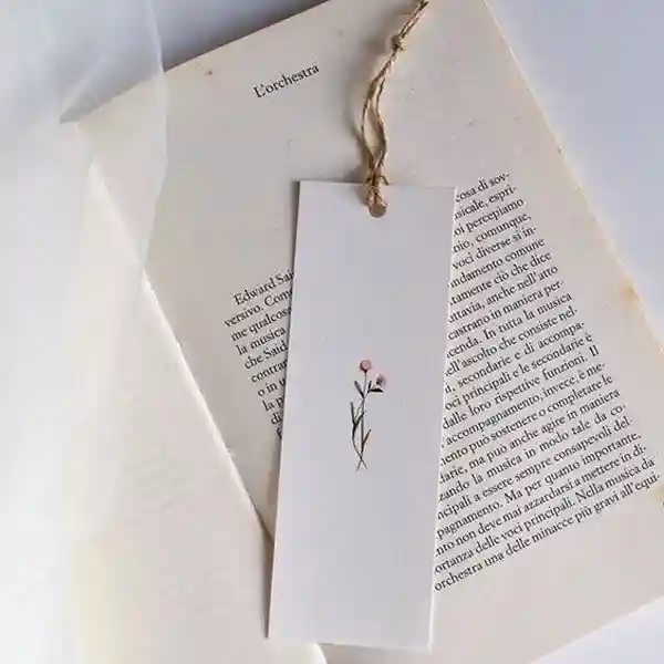 bookmarks packaging