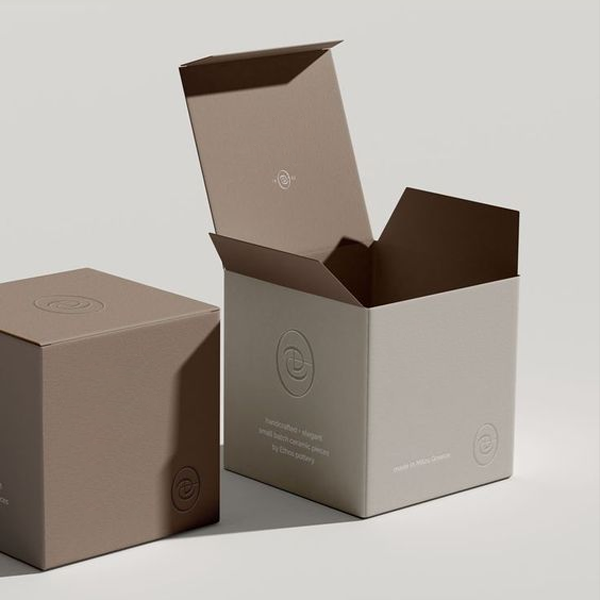 cardboard boxes with logo packaging