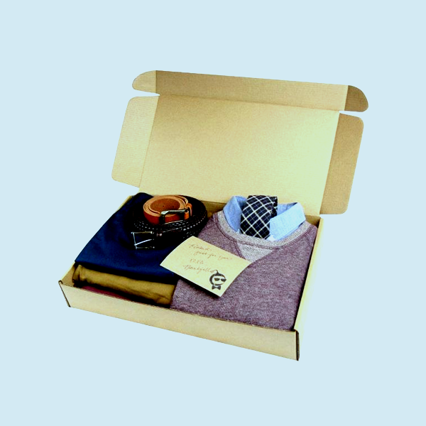 clothing subscription packaging