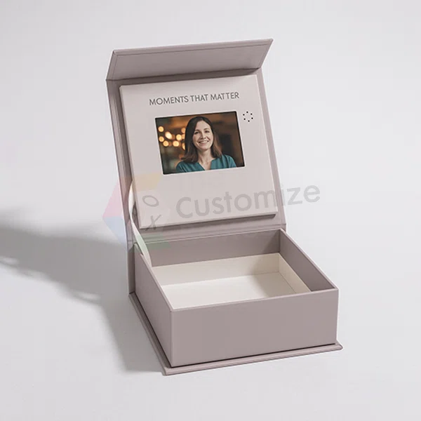 cusotm-video-box