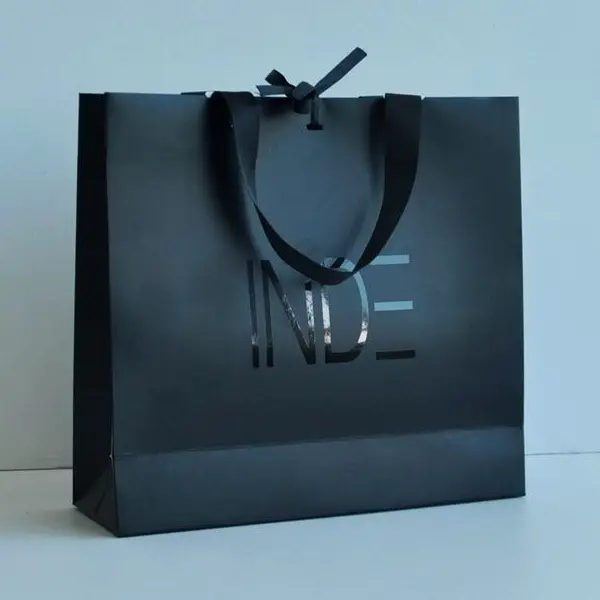 custom-black-paper-bags-in-bulk