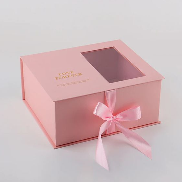 custom gift boxes with window
