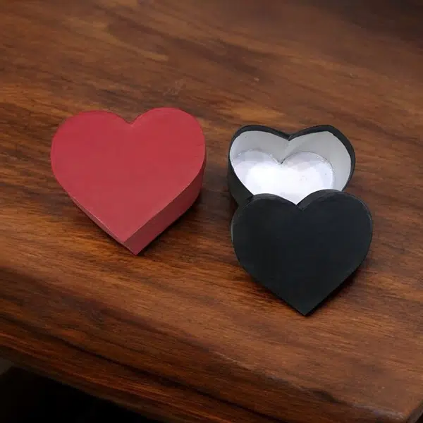 custom-heart-boxes