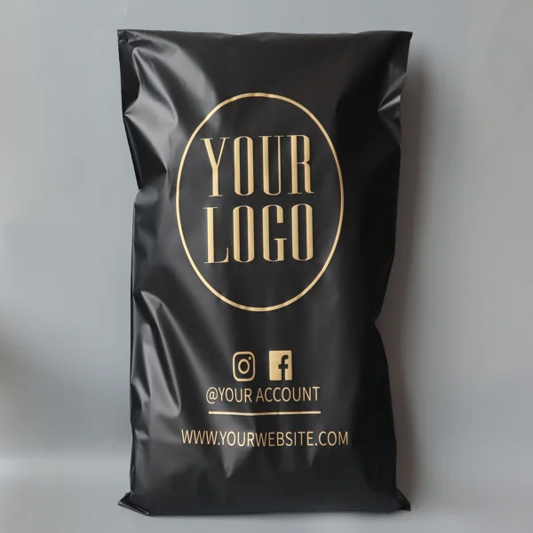 custom-poly-bags-for-shipping
