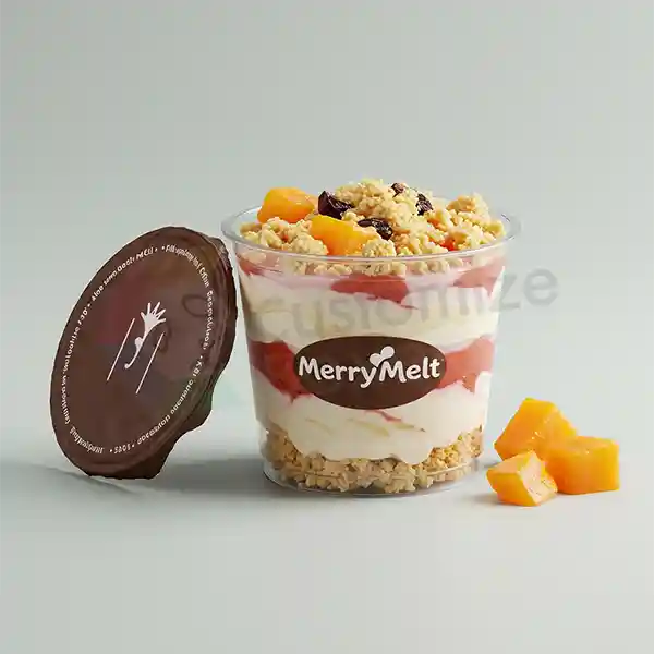 Dessert cups with lids