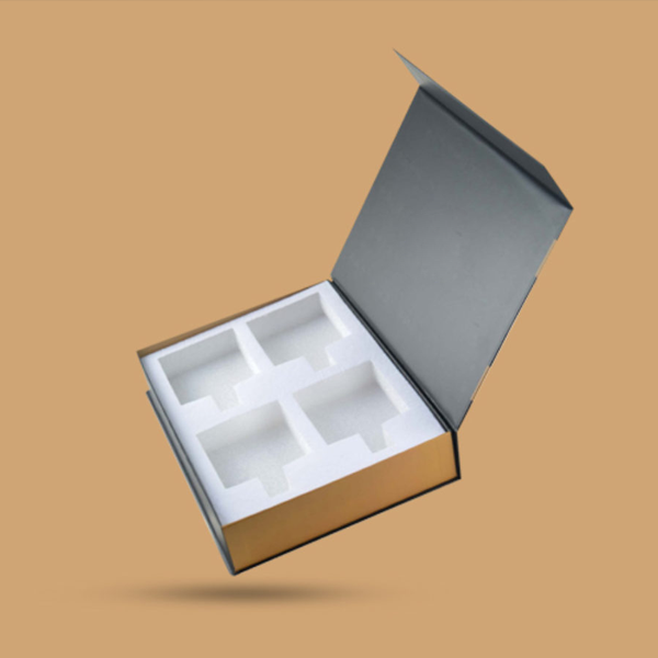 fliptiop boxes with magnetic closure wholesale