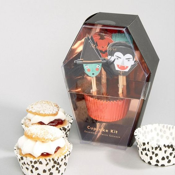 halloween cupcake packaging
