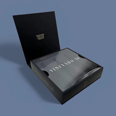 luxury-clothing-boxes-wholesale