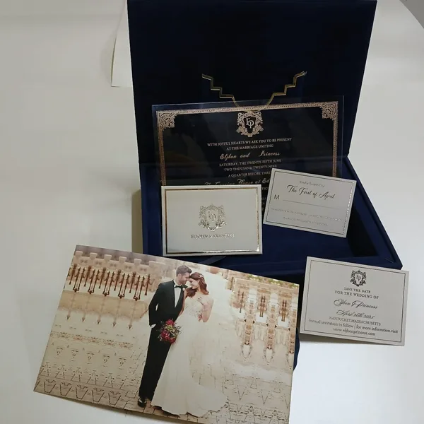 luxury-wedding-invitation-boxes-in-bulk