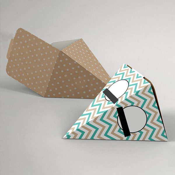 pyramid candle packaging