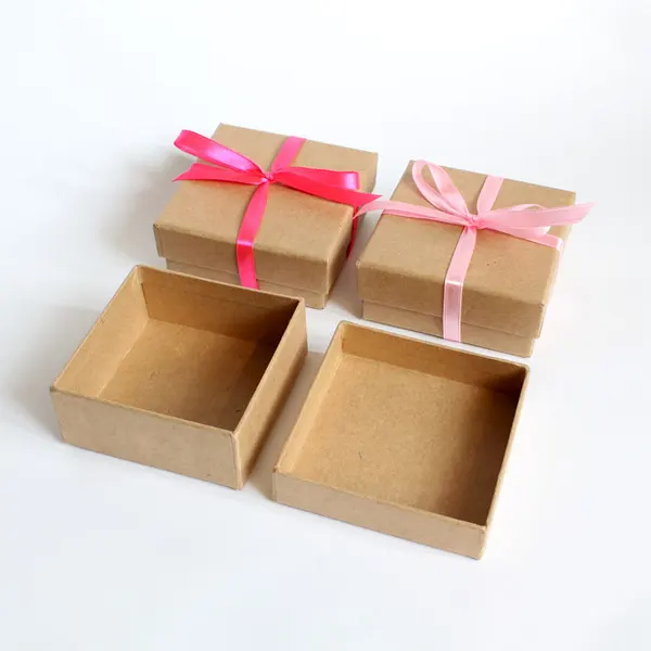 custom gift boxes wholesale